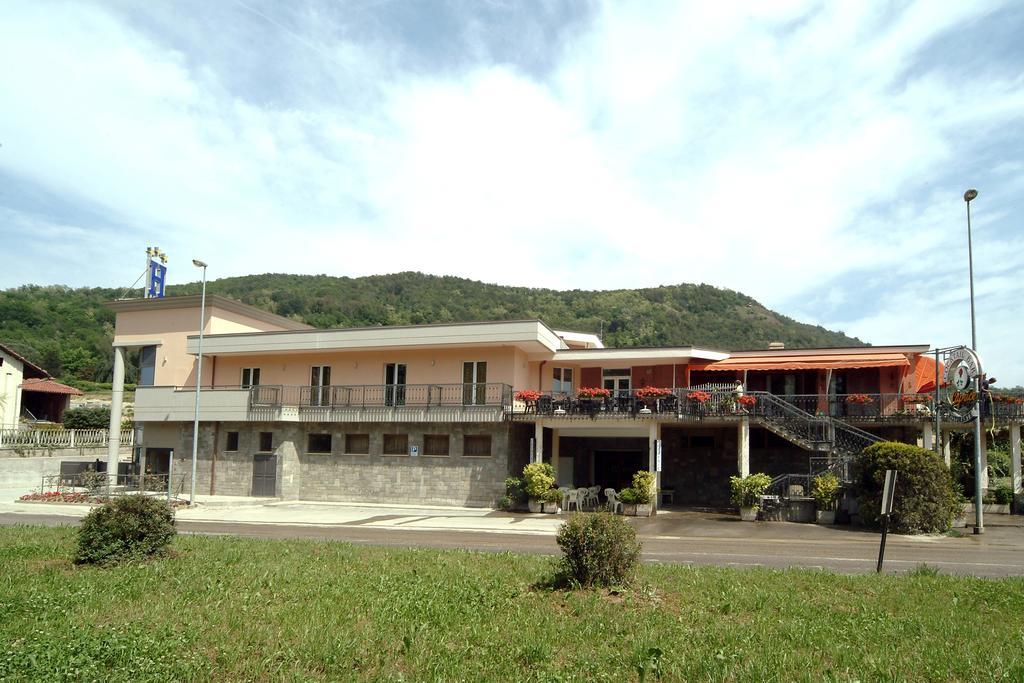 Caprice Avigliana Exterior foto